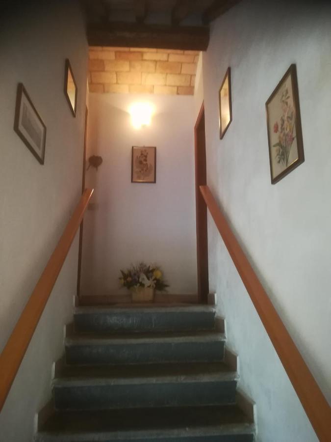 Appartement Casa Ricciardi à Chianni Extérieur photo